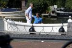 Amsterdam / Ouderkerk aan de Amstel 21 juli 2017
Jort Kelder en Mark Rutte varen met sloep/boot van Jort over de Amstel.