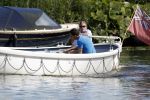 Amsterdam / Ouderkerk aan de Amstel 21 juli 2017
Jort Kelder en Mark Rutte varen met sloep/boot van Jort over de Amstel.