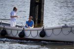 Amsterdam / Ouderkerk aan de Amstel 21 juli 2017
Jort Kelder en Mark Rutte varen met sloep/boot van Jort over de Amstel.