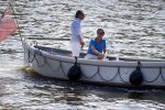 Amsterdam / Ouderkerk aan de Amstel 21 juli 2017
Jort Kelder en Mark Rutte varen met sloep/boot van Jort over de Amstel.