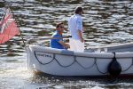 Amsterdam / Ouderkerk aan de Amstel 21 juli 2017
Jort Kelder en Mark Rutte varen met sloep/boot van Jort over de Amstel.