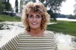 Eiland van Maurik 4 september 2017
Groepsfoto met Nicolette Kluijver en Dennis Weening met Marieke Elsinga, Anouk Hoogendijk, Roeland Fernhout, Niels Gomperts, Carolina Dijkhuizen, Henk Poort, Joelle Witschge, Richard Witschge, Shelly Sterk, Soundos El Ahmadi, Danny Froger, Kaj Gorgels, Nicole Buch en Brace. tijdens de persviewing van Expeditie Robinson 2017 op het Eiland van Maurik