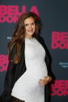 Amsterdam 11 september 2017
Premiere Bella Donna's in pathe arena. een zwangere Marly v d Velden met partner