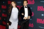 Amsterdam 11 september 2017
Premiere Bella Donna's in pathe arena. een zwangere Marly v d Velden met partner