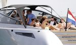 ibiza 15 augustus 2017
Jos Verstappen neemt zijn nieuwe vriendin de braziliaanse Amanda Sodre mee varen op een Wajer Yacht/boot . Zijn zoon Max en dochter Victoria Verstappen zijn er ook bij. Max heeft meerdere vrienden bij waaronder Mark Cox Dave Blom en Sander de Jonge.