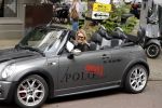 Amsterdam 15 juli 2017 
Myrthe Mylius met haar vriend Sebastian Schneberger op terras in in hun mini cabrio