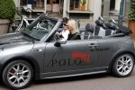 Amsterdam 15 juli 2017 
Myrthe Mylius met haar vriend Sebastian Schneberger op terras in in hun mini cabrio