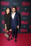 Amsterdam 11 september 2017
Premiere Bella Donna's in pathe arena. Nathan Moszcowicz met vriendin Nadeche de Zwart