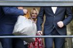 Amsterdam 3 september 2017  
Pamela Anderson vertrekt uit het Waldorf Astoria Hotel