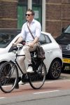 Amsterdam 5 juli 2017
Henry van Loon op terrasPaul Groot op de fiets in Amsterdam