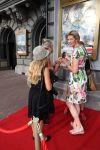 Amsterdam, 23 Augustus 2017 Premiere van Het ZwanenmeeOma en Opa Peter Kemper met hu dochter en kleindochters