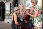 Amsterdam, 23 Augustus 2017 Premiere van Het ZwanenmeeOma en Opa Peter Kemper met hu dochter en kleindochters