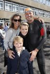 Amsterdam 3 september 2017  
ALS Cityswim in de amsterdamse grachten. Pieter v d Hoogenband met vrouw en zijn kinderen