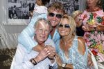 Saint Tropez 3 augustus 2017
Jan des Bouvrie viert zijn 75e verjaardag met familie en vrienden bij Tropezina. Jan met Rene en Natasja Froger