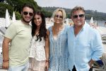 Saint Tropez 3 augustus 2017
Jan des Bouvrie viert zijn 75e verjaardag met familie en vrienden bij Tropezina. rene en Natasja Froger met zoon Danny en zijn vriendin