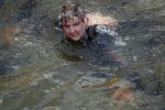 Amsterdam 3 september 2017  
ALS Cityswim in de amsterdamse grachten. Rene Froger wordt aangemoedigd door zijn vrouw Natasja
