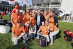 Amsterdam 3 september 2017  
ALS Cityswim in de amsterdamse grachten. Rene Froger wordt aangemoedigd door zijn vrouw Natasja