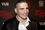 Hilversum 11 juli 2017
Premiere war of the planet of the apes in bioscoop Hilversum. Rico Verhoeven met zijn zwangere vrouw en met fans