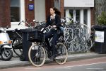 Amsterdam 7 september 2017 
Robine v d Meer met dochter op de fiets in amsterdam