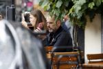 Amsterdam 12 juli 2017
Rolf Snieren op terras met zijn mobiel.