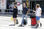 ibiza 27 juli 2017
Rutger castricum met zijn vrouw op het vliegveld van ibiza.