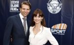Apeldoorn 2 september 2017
Premiere Spaak in Omnisport . De hoofdrollen worden oa gespeeld door Tim Douwsma Aart Staartjes en Saskia Elise. Steven de Jong is de producent
Saskia Elise