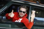 Amsterdam 3 juli 2017 
Selwyn Senatori met kopje koffie in zijn auto