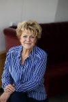 Hoorn 12 september 2017
Albert Verlinde en stage entertainment presenteren cast Annie MG Schmidt. Simone Kleinsma William Spaaij Marjolein TouwWim v d Driessche en Jeske v d Staak
De repetities waren in de schouwburg van Hoorn.