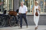 Leiden 2 juli 2017 
Jochem Myjer en zijn vriendin Marloes Novan vieren de 40e verjaardag van Jochem met familie en vrienden. Sjimmy Bruijninckx met man