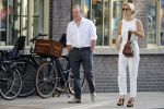Leiden 2 juli 2017 
Jochem Myjer en zijn vriendin Marloes Novan vieren de 40e verjaardag van Jochem met familie en vrienden. Sjimmy Bruijninckx met man