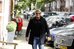 Amsterdam 15 september 2017 
Thomas Berge op straat in Amsterdam zuid