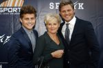 Apeldoorn 2 september 2017
Premiere Spaak in Omnisport . De hoofdrollen worden oa gespeeld door Tim Douwsma Aart Staartjes en Saskia Elise. Steven de Jong is de producent. Tim met moeder en broer