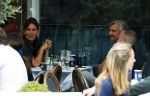 Amsterdam 7 september 2017 
Victor reinier met een vriendin op terras n amsterdam