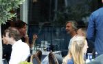 Amsterdam 7 september 2017 
Victor reinier met een vriendin op terras n amsterdam