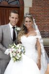 Leiden 7 juli 2017
Zanger Wesley Klein trouwt met de liefde van zijn leven Nelly! Naast zoontje Wesley en dochter Jailey in stadhuis Leiden