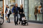 Amsterdam 1 september 2017
Wesly Bronkhorst met vriendin en haar dochter op de pc hooftstraat