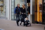 Amsterdam 1 september 2017
Wesly Bronkhorst met vriendin en haar dochter op de pc hooftstraat