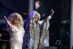 Amsterdam 6 augustus 2017 
Willeke Alberti en Candy Dulfer treden op ter afsluiting van de Gay parade op de dam.