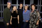 Hoorn 12 september 2017
Albert Verlinde en stage entertainment presenteren cast Annie MG Schmidt. Simone Kleinsma William Spaaij Marjolein TouwWim v d Driessche en Jeske v d Staak
De repetities waren in de schouwburg van Hoorn.
