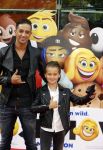 Amsterdam 2 augustus 2017  
Premiere emoji de film in pathe arena. Yesser met zoon
Yes-R