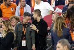 Amsterdam 6 mei 2018
Nederland-Peru 2-1 . Afscheidswedstrijd Wesley Sneijder . Zijn vrouw Yolanthe Sneijder Cabau en zoons Jessey en Xess Xava zijn natuurlijk aanwezig. Andre Hazes en Jarno Hofland