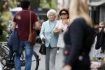 Amsterdam 1 september 2018
Christine Kroonenberg doet met haar moeder boodschappen in Amsterdam zuid.