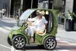 Amsterdam 1 augustus 2018
Connie Witteman en partner Eugene v Dun in hun nieuwe Connieâ€™s Creative Car Concept karrteje (Biro)