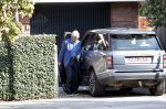 Amsterdam 1 september 2018
Cor Boonstra en zijn vrouw Boonstra hebben het huis / villa van Jaap van Zweden gekocht . Ze doen boodschappen op de beethovenstraat.