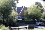 Amsterdam 1 september 2018
Cor Boonstra en zijn vrouw Boonstra hebben het huis / villa van Jaap van Zweden gekocht . Ze doen boodschappen op de beethovenstraat.