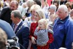 Waspik Waalwijk 26 augustus 2018
Huldiging Maarten v d Weijdenin Waalwijk en met familie bij zijn huis. Zijn vrouw Daisy en kinderen Phileine en Robien waren er natuurlijk bij.