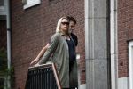 Amsterdam 4 september 2018
Een hoogzwangere Eva Jinek met steun en toeverlaat Dexter v d Voorn
