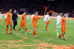 Amsterdam 6 mei 2018
Nederland-Peru 2-1 . Afscheidswedstrijd Wesley Sneijder . Zijn vrouw Yolanthe Sneijder Cabau en zoons Jessey en Xess Xava zijn natuurlijk aanwezig. Frenkie de Jong