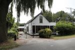 Mijnsherenland 1 augustus 2018
Gerard Cox bij zijn huis en tijdens het boodschappen doen.