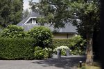 Capelle a d Ijssel 1 augustus 2018
Jan Peter Balkenende woont met zijn gezin in een huis op 1 plot met drie huizen